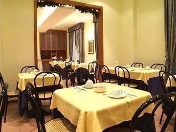 Hotel Cavaliere Palace 4*